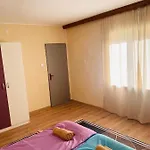 Apartment за гости байрактарова