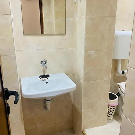 Apartmán за гости байрактарова *